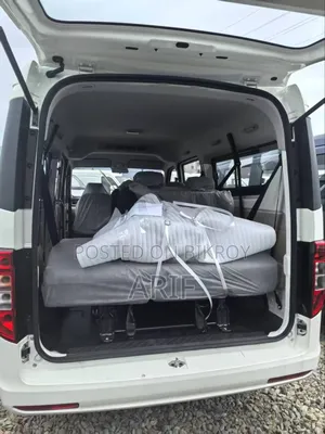 New Bus 2025 White