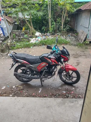 TVS Stryker 125 2018 Red