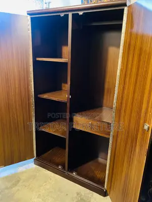 ২ দরজাসহ আধুনিক আলমারি