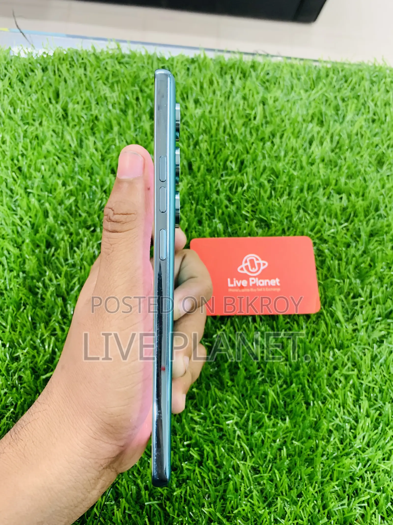 টেকনো ক্যামন ৪০ ১২৮ জিবি সবুজ