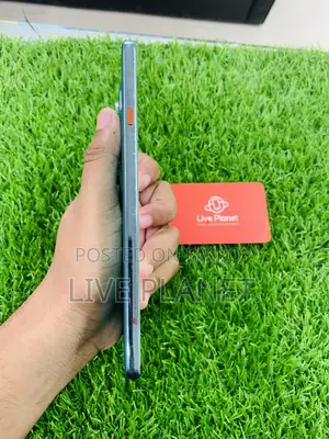 টেকনো ক্যামন ৪০ ১২৮ জিবি সবুজ