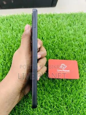 টেকনো স্পার্ক ৪০ ১২৮ জিবি ব্ল্যাক
