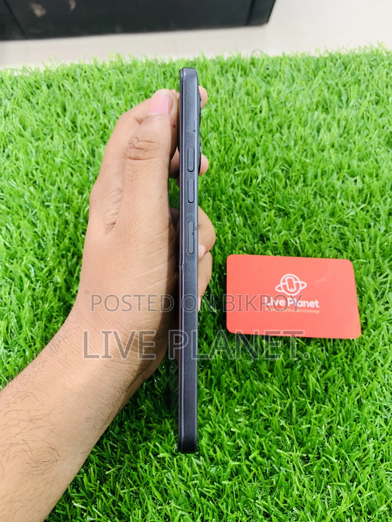 টেকনো স্পার্ক ৪০ ১২৮ জিবি ব্ল্যাক