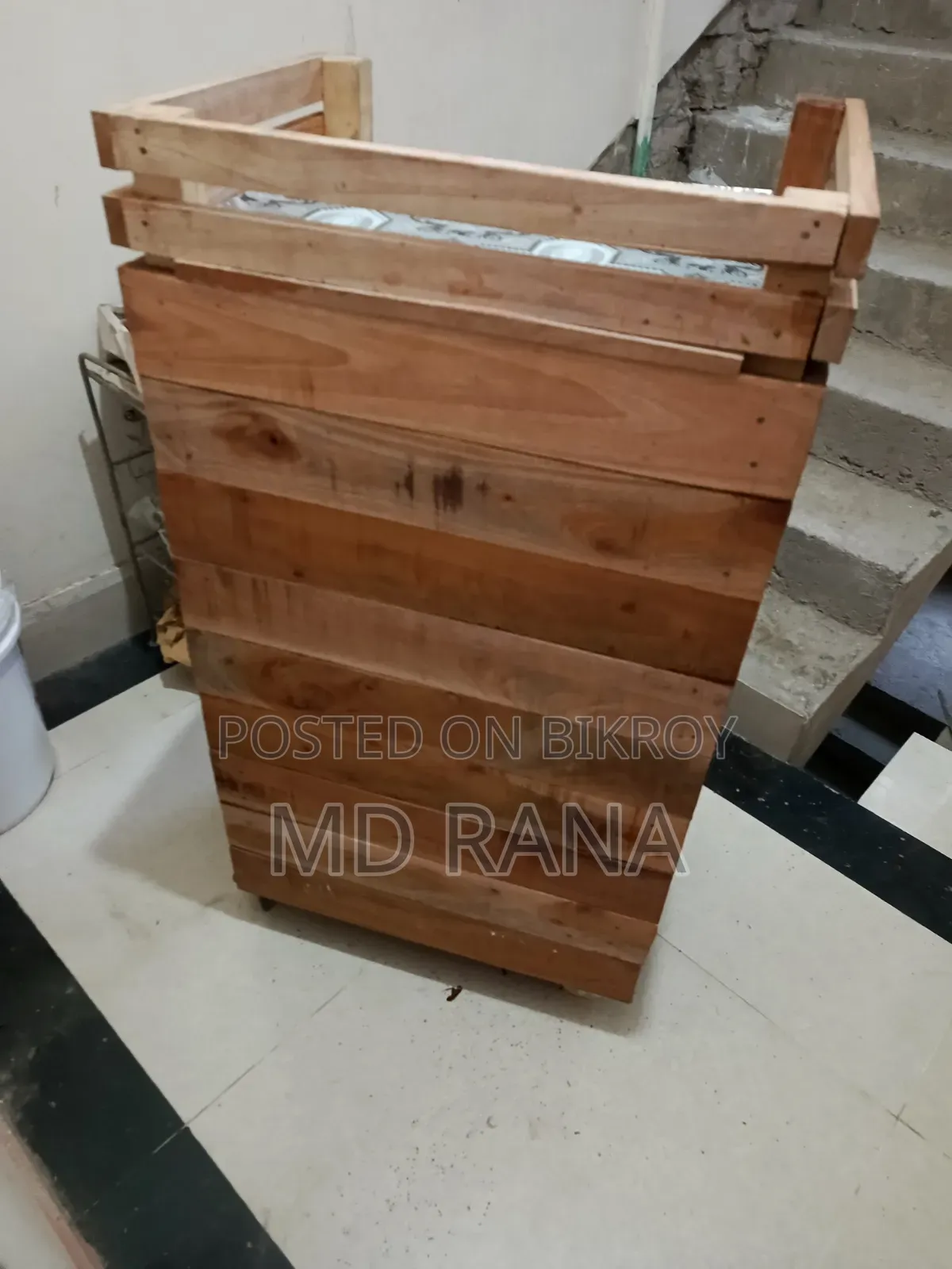 কাঠের তৈরি পান সিগারেটের দোকান (কাউন্টার)