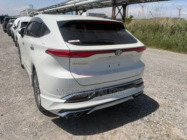 Toyota Harrier 2021 Pearl