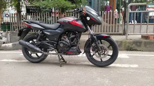 বাজাজ পালসার ১৫০ ২০২২ ব্ল্যাক