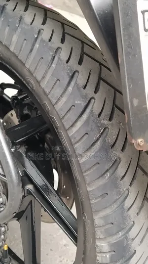 বাজাজ পালসার ১৫০ ২০২২ ব্ল্যাক