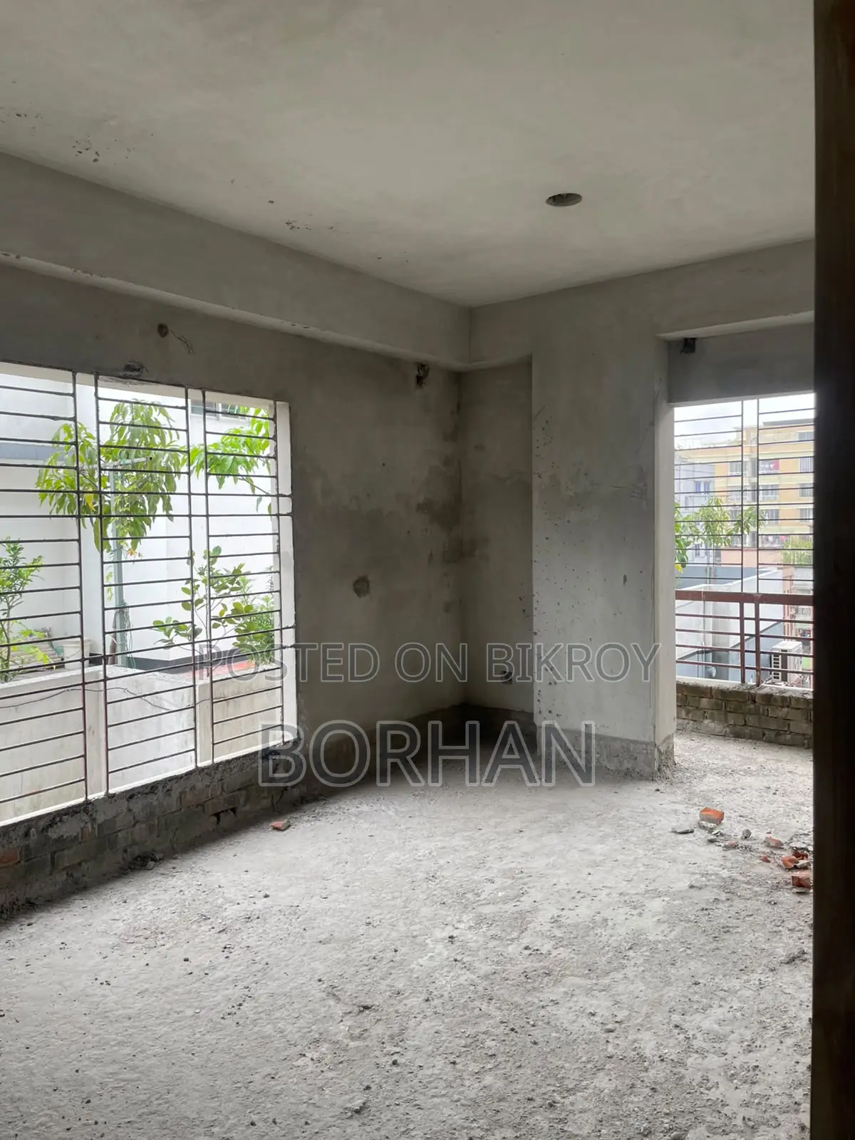 3-Bedroom Apartment in South Pirerbugh, 60 Feet Road for sale