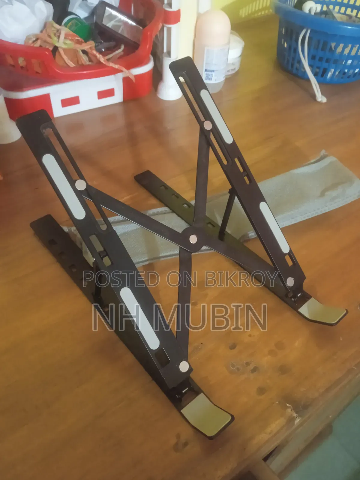 ল্যাপটপ স্ট্যান্ড ব্ল্যাক