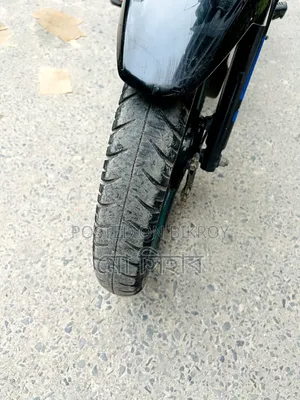 টিভিএস মেট্রো ২০২১ নীল