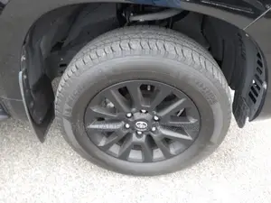 Toyota Land Cruiser Prado 2.7 2023 Black