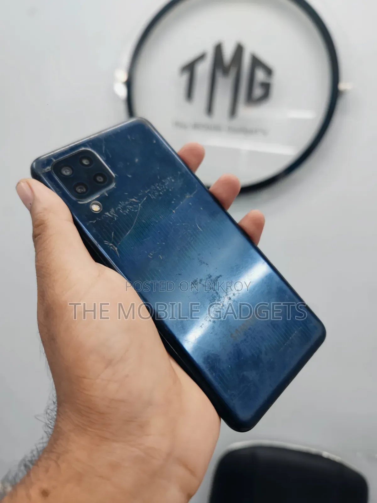 নিউ স্যামসাং গ্যালাক্সি এম৩২ ১২৮ জিবি ব্ল্যাক