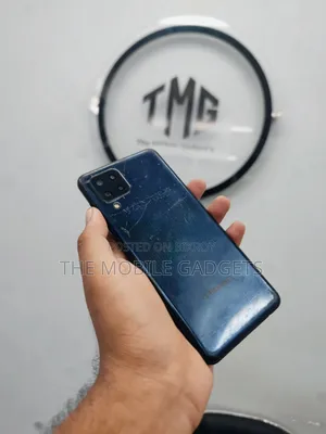 নিউ স্যামসাং গ্যালাক্সি এম৩২ ১২৮ জিবি ব্ল্যাক