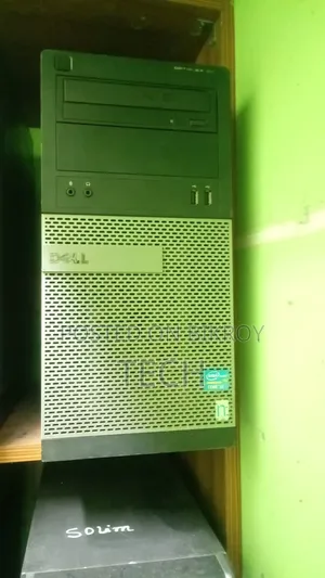 Desktop Computer Dell OptiPlex 390 4GB Intel Core i3 HDD 500GB