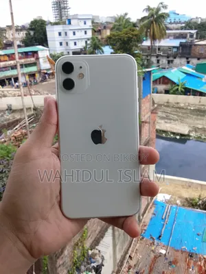 Apple iPhone 11 64 GB White