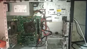Desktop Computer Dell OptiPlex 390 4GB Intel Core i3 HDD 500GB