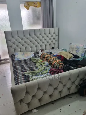 বেড ৬×৭ ফিট