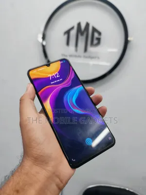 ভিভো ভি২০ এসই ১২৮ জিবি সাদা