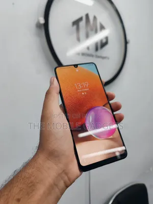 স্যামসাং গ্যালাক্সি এ৩২ ৫জি ১২৮ জিবি সাদা