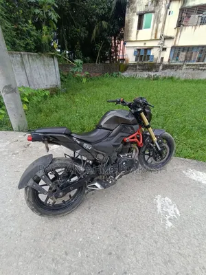 রানার বোল্ট ১৬৫আর ২০২১ ব্ল্যাক
