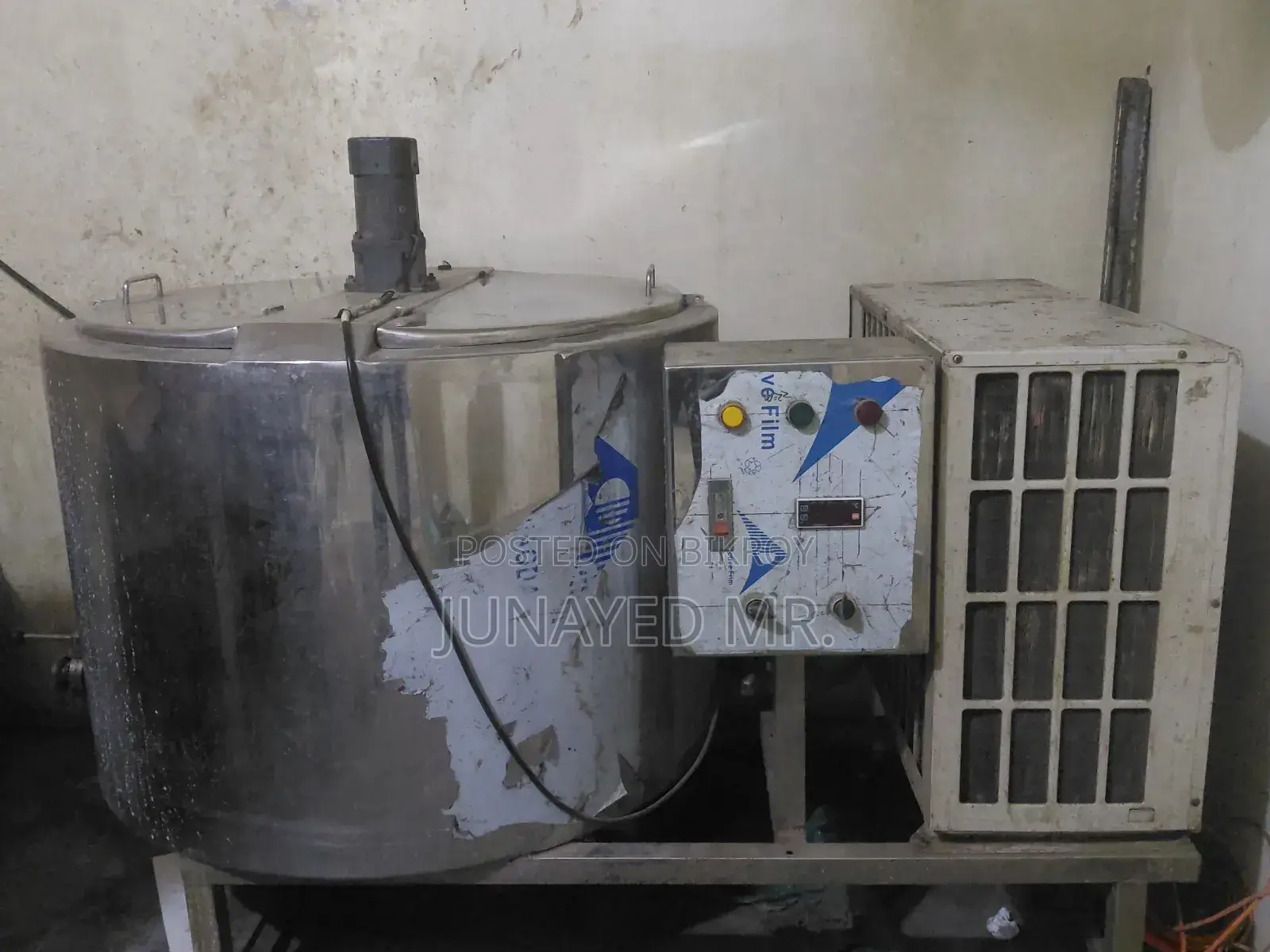 মিল্ক কুলিং/চিলিং মেশিন - ৩০০ লিটার