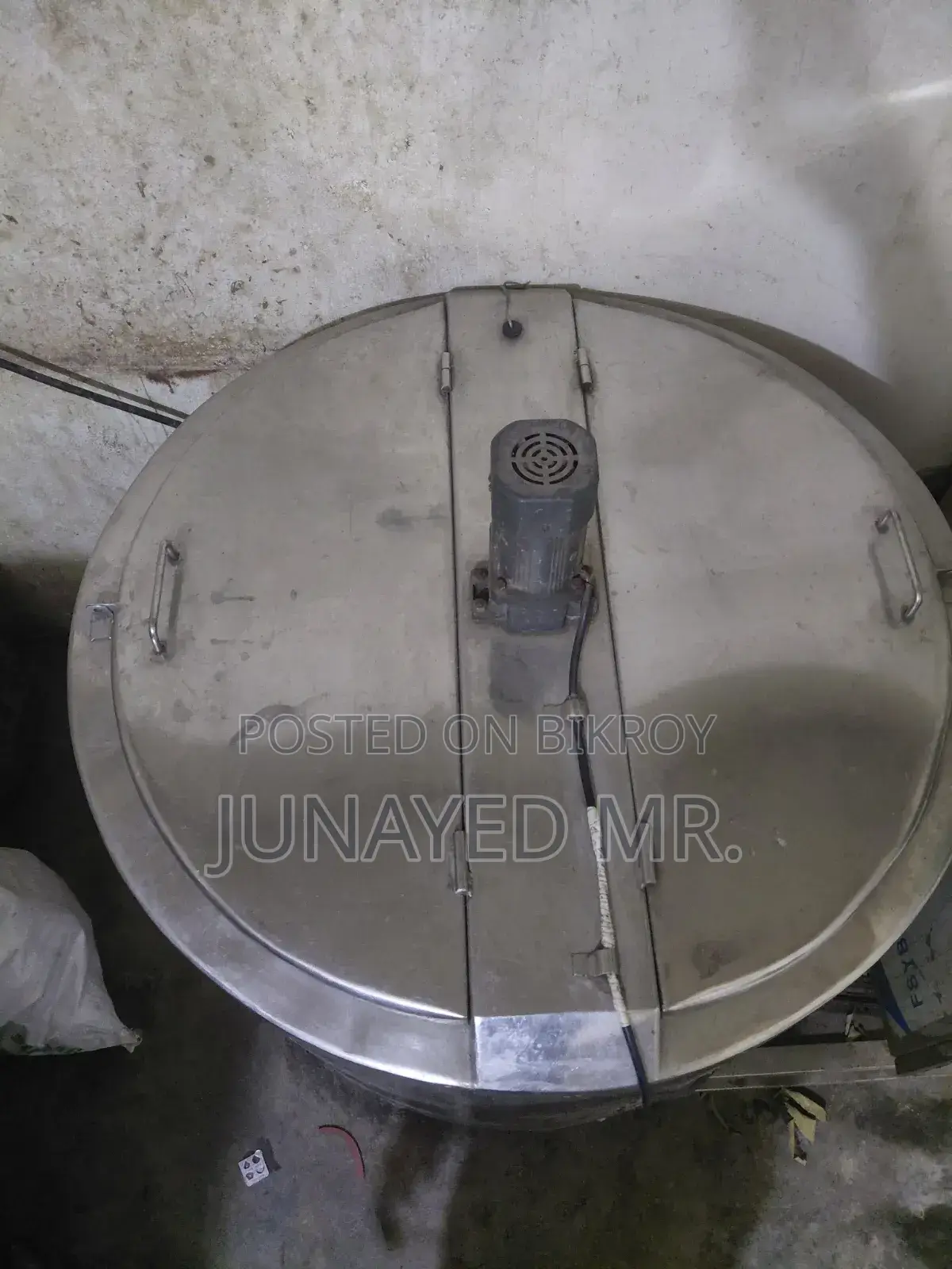 মিল্ক কুলিং/চিলিং মেশিন - ৩০০ লিটার