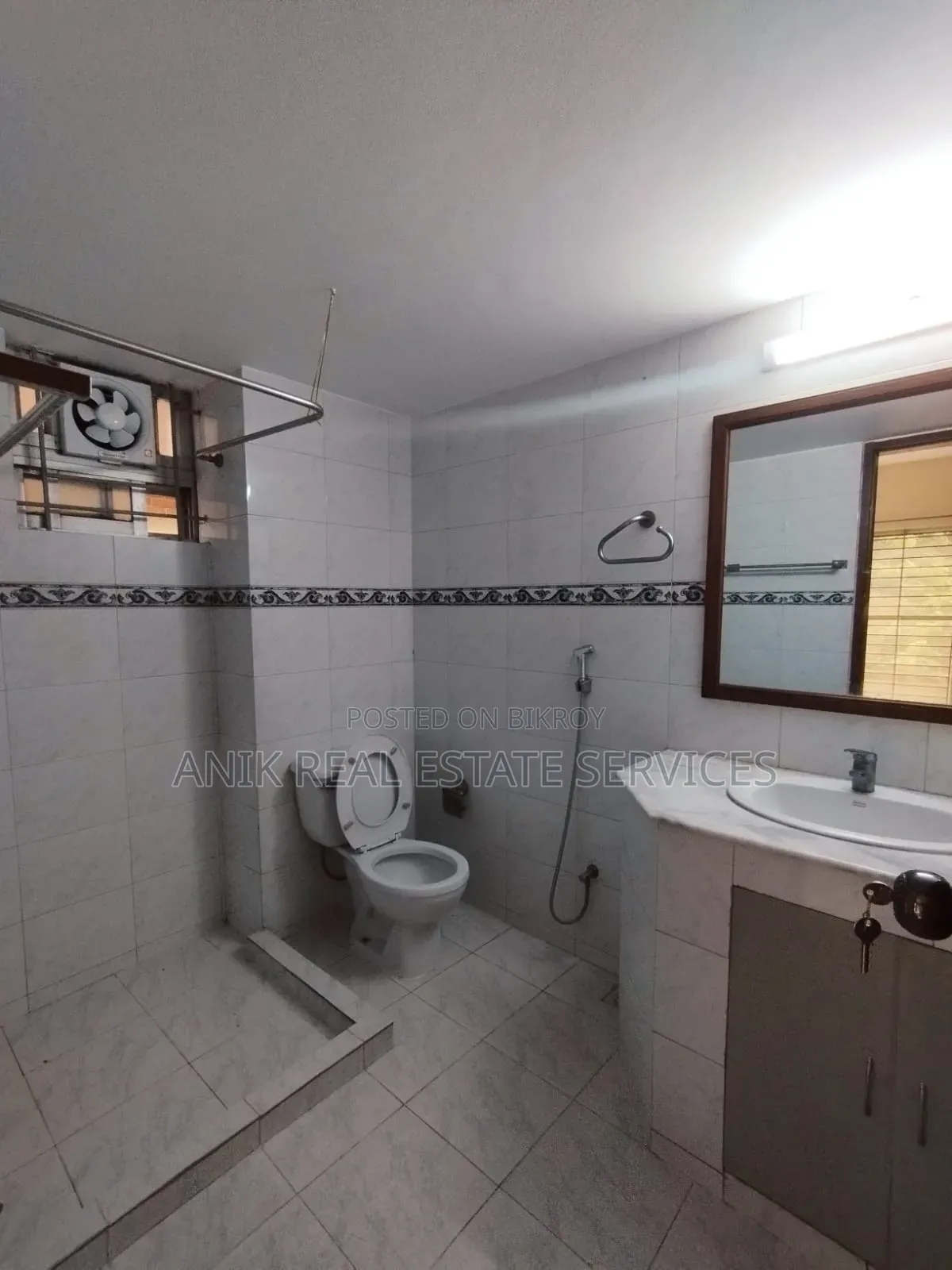 3 Bedroom Apartment in Anik Real Estate, Gulshan for rent
