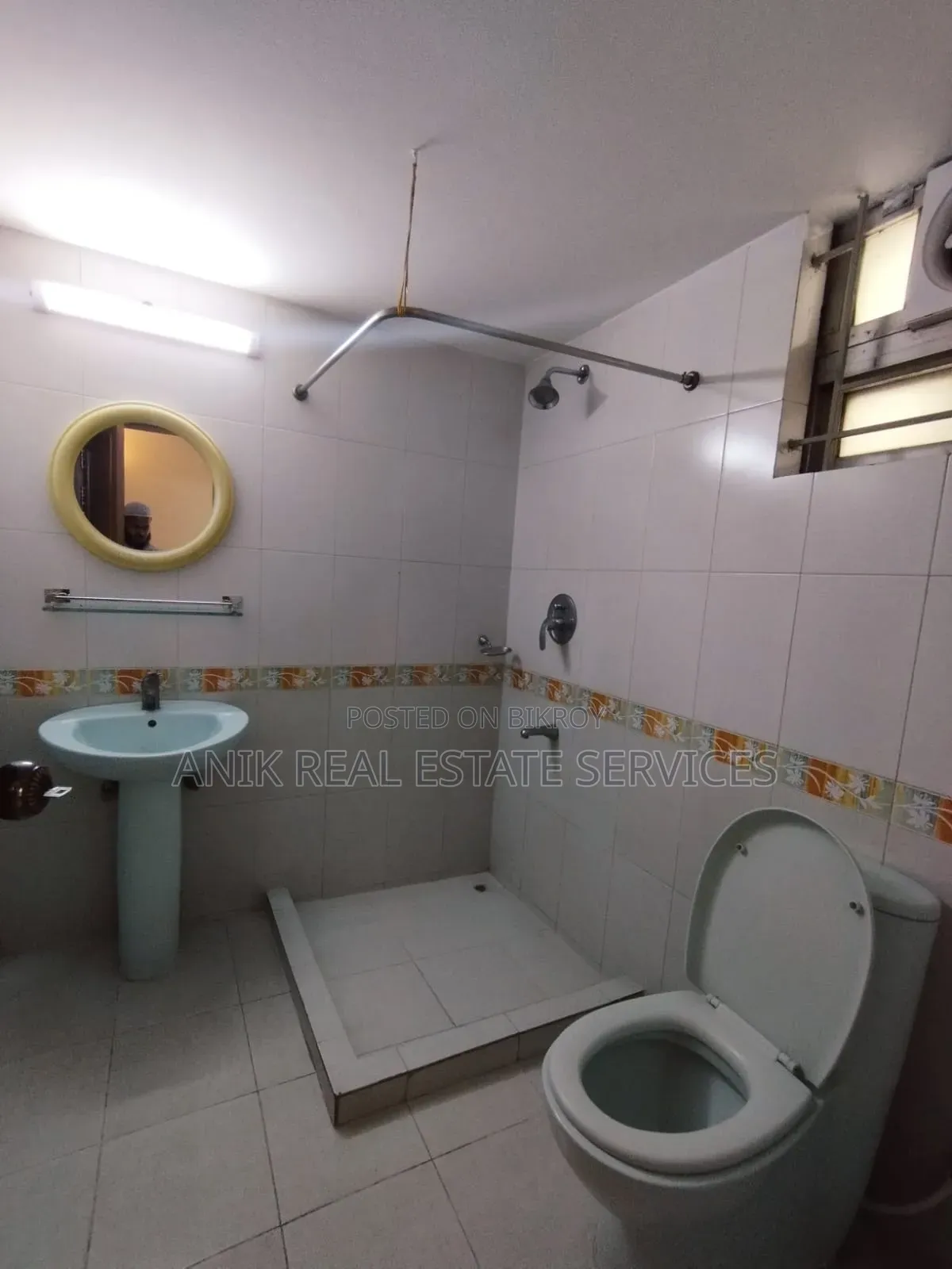 3 Bedroom Apartment in Anik Real Estate, Gulshan for rent