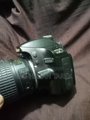 Nikon D3200 DSLR ক্যামেরা বিক্রি করা হবে।