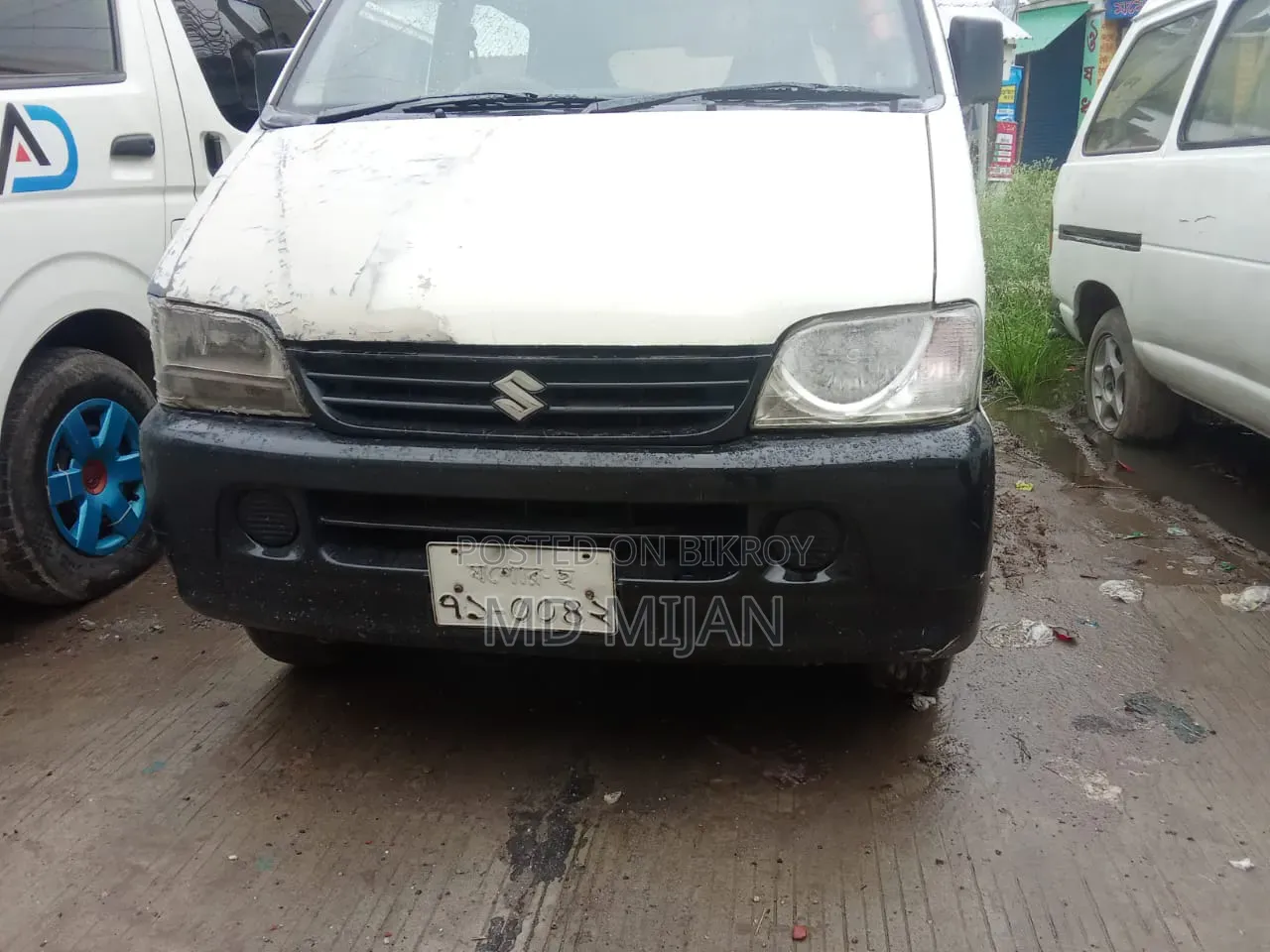 সুজুকি মারুতি ২০১৫ সাদা