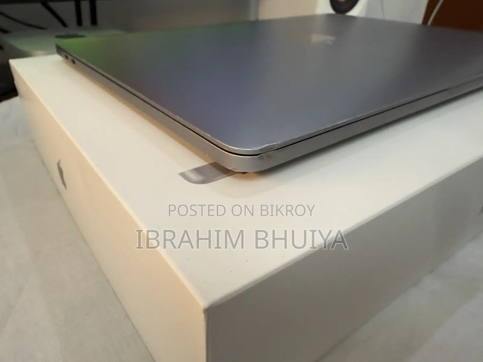 ল্যাপটপ অ্যাপল ম্যাকবুক প্রো ২০২০ এম১ ৮জিবি অ্যাপল এম১ এসএসডি ৫১২জিবি