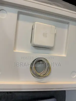 ল্যাপটপ অ্যাপল ম্যাকবুক প্রো ২০২০ এম১ ৮জিবি অ্যাপল এম১ এসএসডি ৫১২জিবি