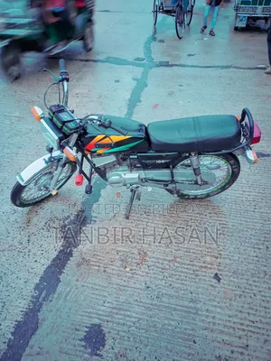 Yamaha 1999 Black