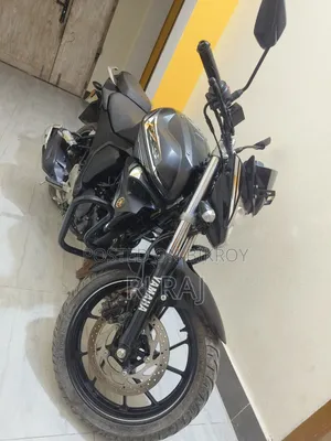 ইয়ামাহা এফজে ২০২৩ কালো