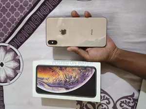 Apple iPhone XS Max 64 GB Rose Gold