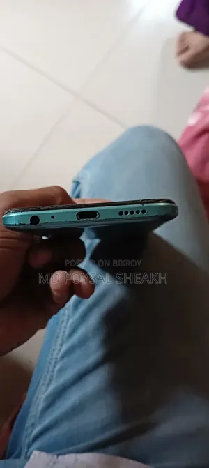 টেকনো স্পার্ক ৮সি ৬৪ জিবি গ্রিন