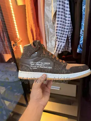Air Jordan Sneaker Louis Vuitton 1:1 Grade