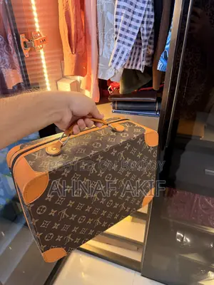 Air Jordan Sneaker Louis Vuitton 1:1 Grade