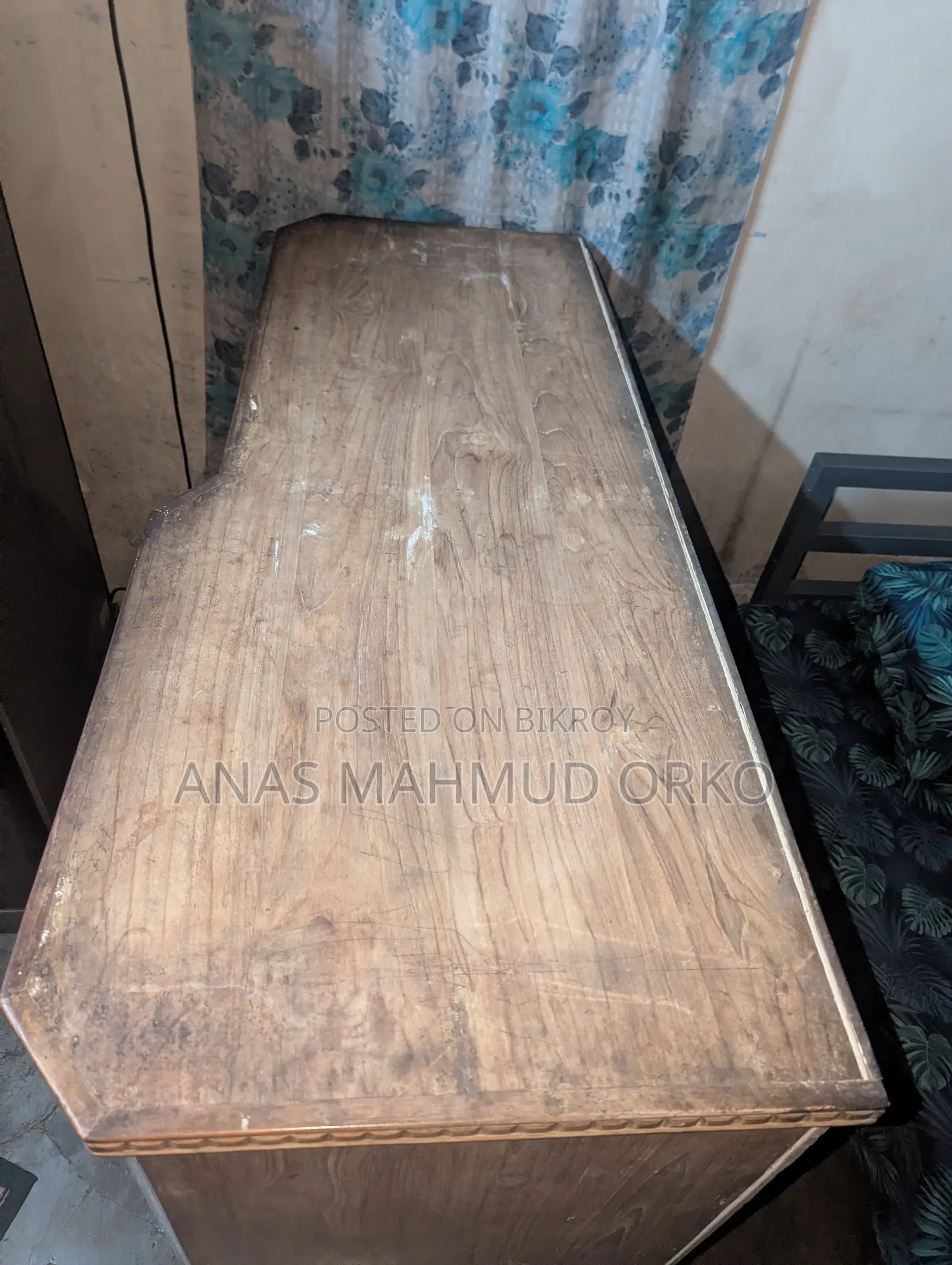 ওয়ার্ডরোব বিক্রি হবে