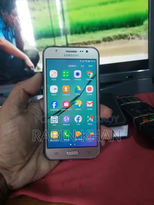 Samsung Galaxy J5 8 GB Gold