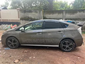 Toyota Prius 2014 Gray