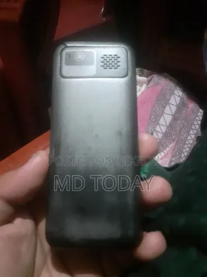বেঙ্কো ই১০ হলুদ