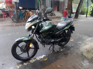 Hero Hunk 2019 Green