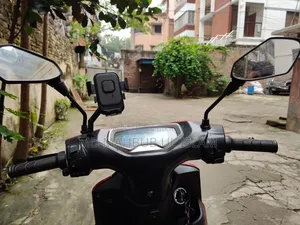 ওয়ালটন ক্রুজ ২০২৫ রেড