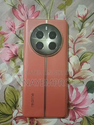 রিয়েলমি ১২ প্রো+ ২৫৬ জিবি রেড