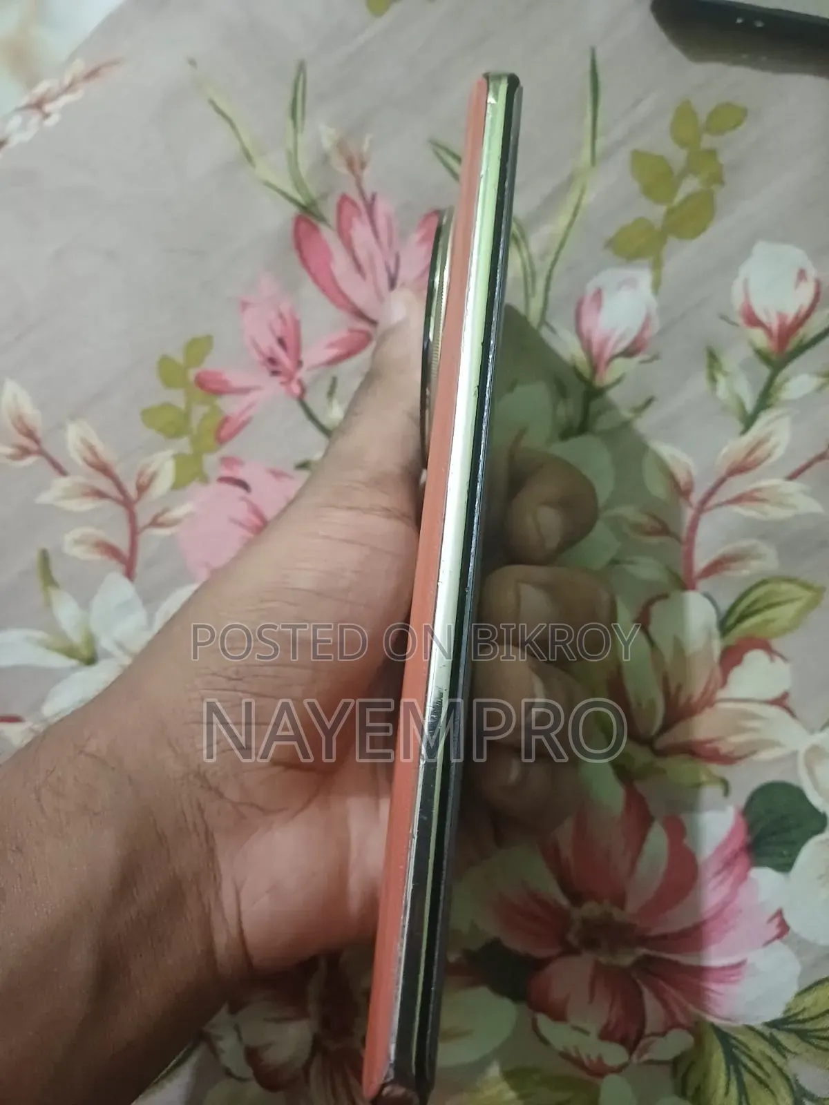রিয়েলমি ১২ প্রো+ ২৫৬ জিবি রেড