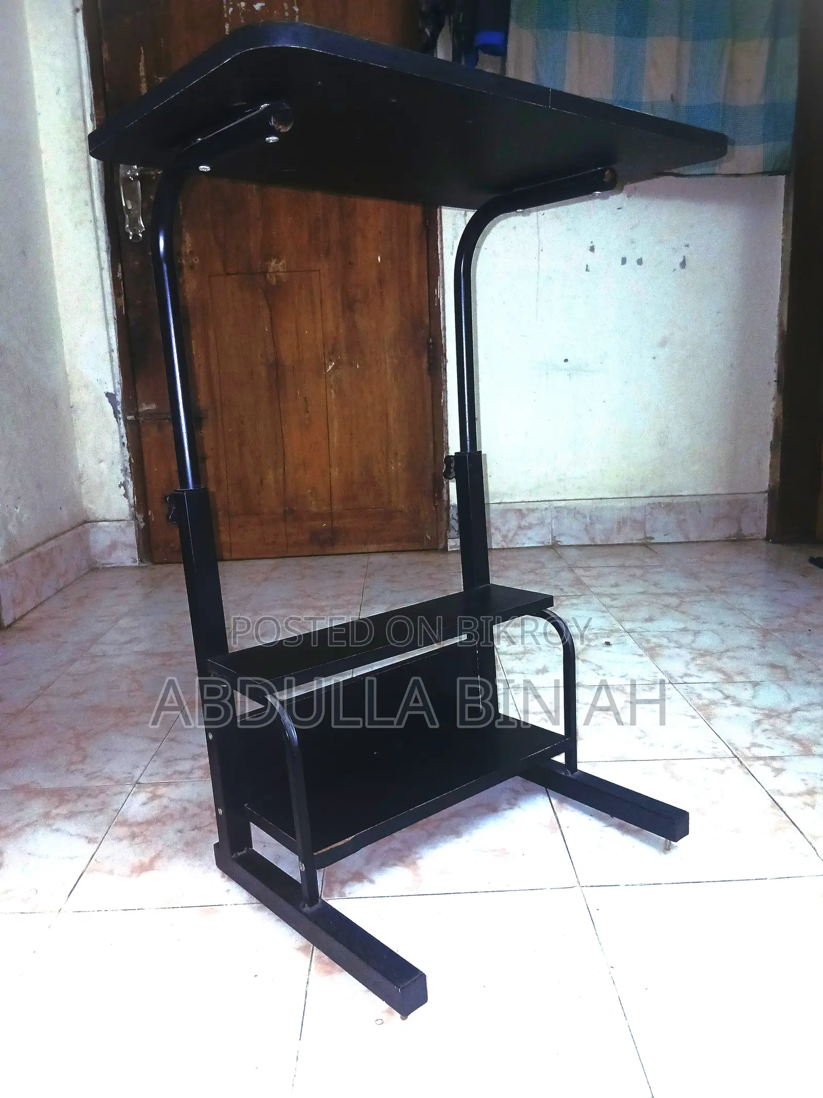 Height Adjustable Laptop Table
