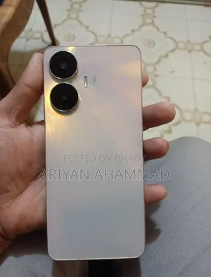রিয়েলমি সি৫৫ ১২৮ জিবি গোল্ড