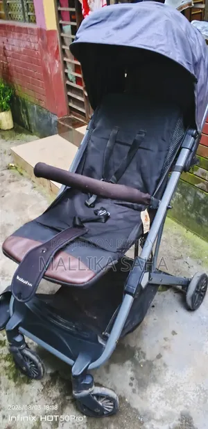 পোর্টেবল বেবি কার চেয়ার