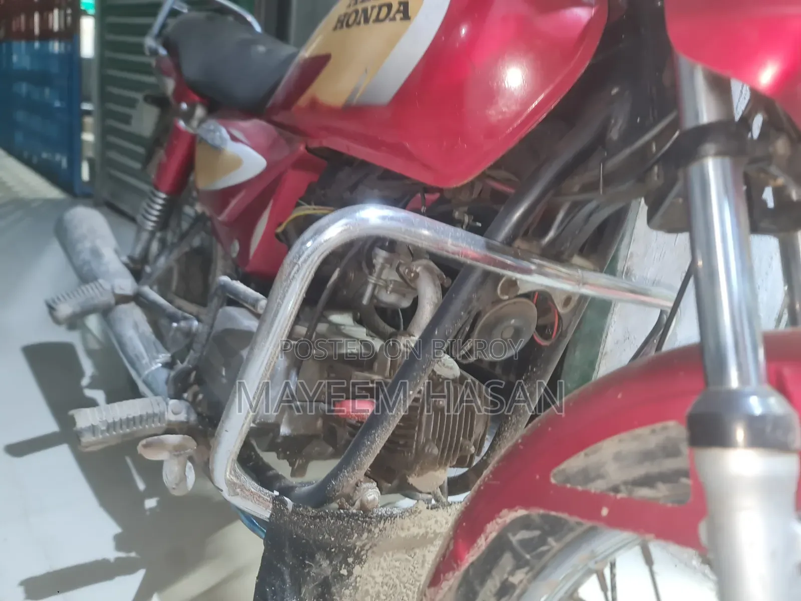 হিরো ২০০৮ লাল